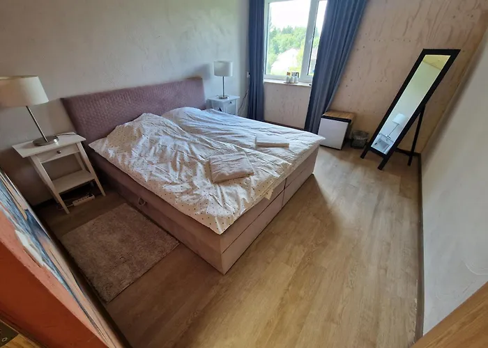 Rum i privatbostad Maee Maja *